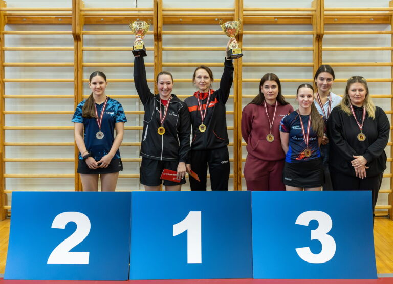 Lielisks sasniegums un 3 zelta medaļas Latvijas individuālajā čempionātā galda tenisā